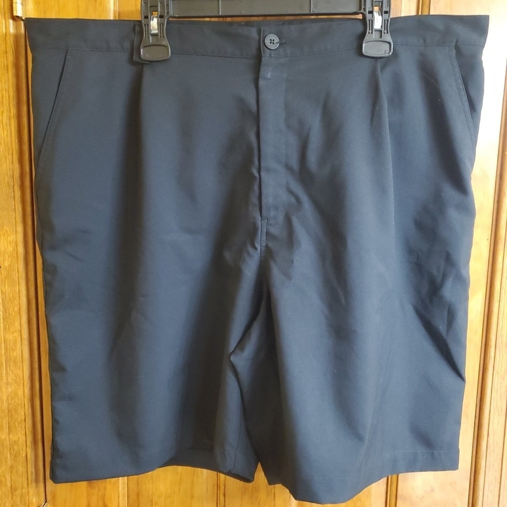 Under Armour 42R Performance Shorts Mens Black Pleated Golf Athletic Casual SEO